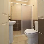 Aparthotel Mengen Konaklari