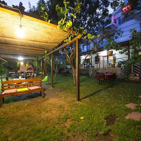 Mengen Konaklari Датча