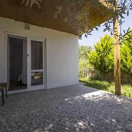 Mengen Konaklari * Датча