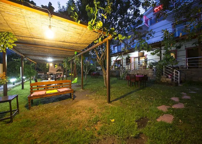 Mengen Konaklari Датча